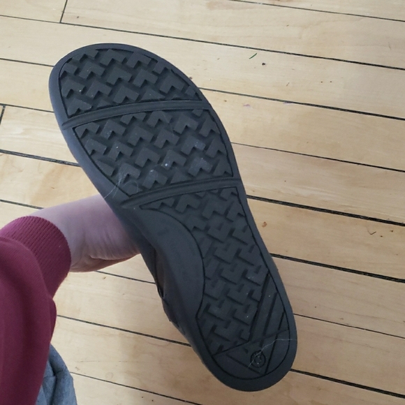 Xero Barefoot Women's Winter Boots - Picture 3 of 4